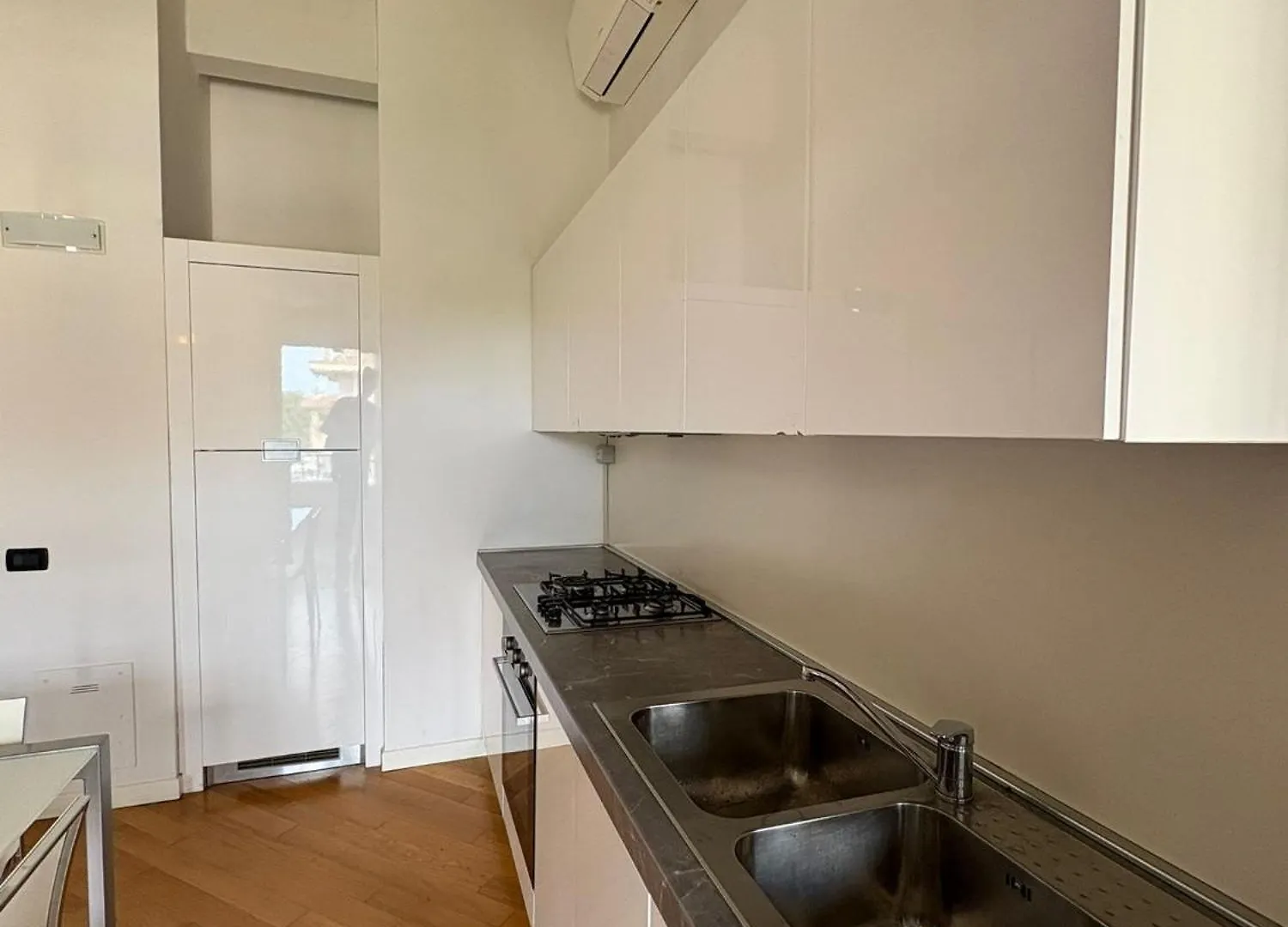 Golden Beach Apartment Ντεζεντσάνο ντελ Γκάρντα 0*,
